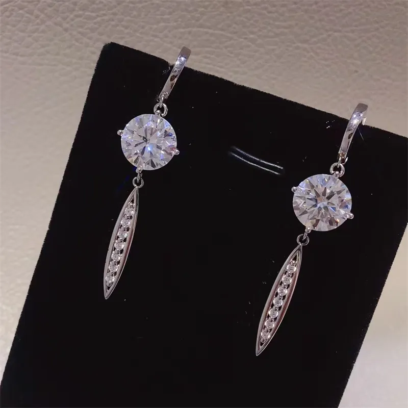10 Carat Moissanite 925 Sterling Silver Earrings - Image 6