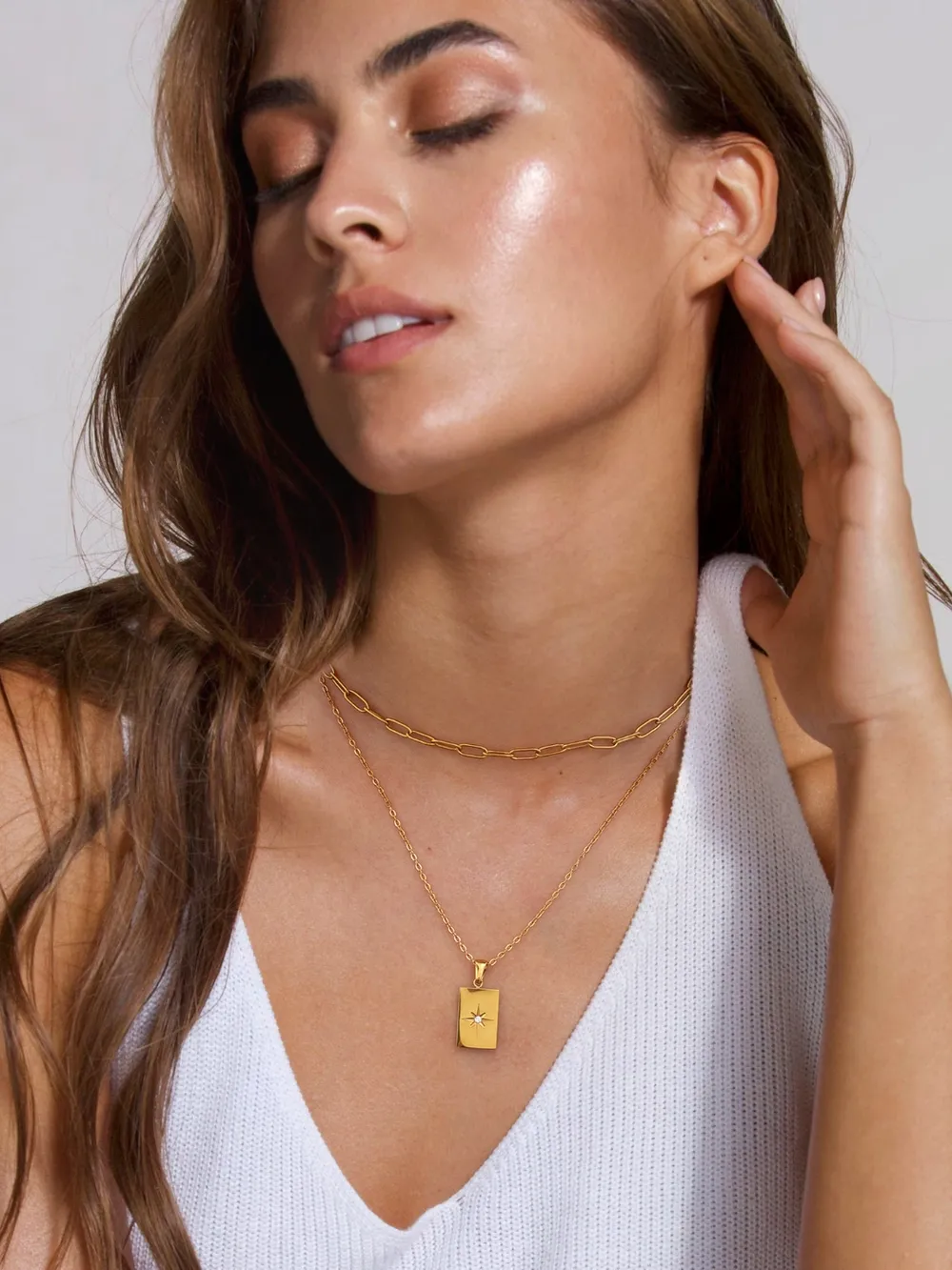 18K Gold-Plated Stainless Steel Double-Layered Necklace - Image 9