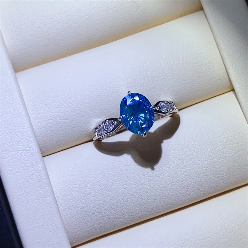 2 Carat Moissanite 925 Sterling Silver Ring - Image 5