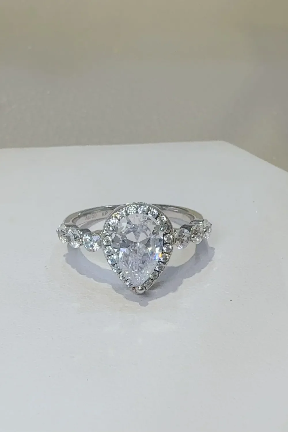 2 Carat Moissanite 925 Sterling Silver Ring - Image 6