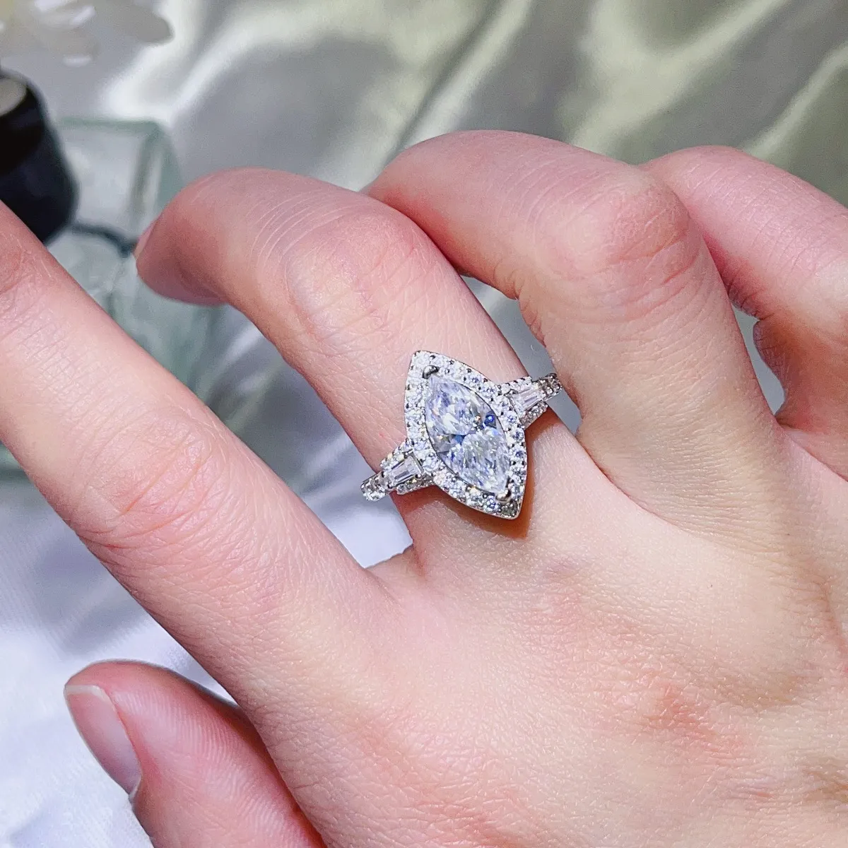 2 Carat Moissanite 925 Sterling Silver Ring