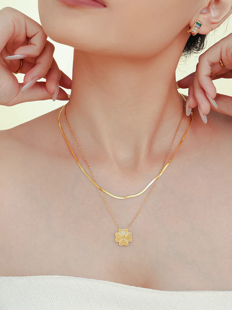 2 Piece 18K Gold-Plated Inlaid Zircon Lucky Clover Necklace - Image 7