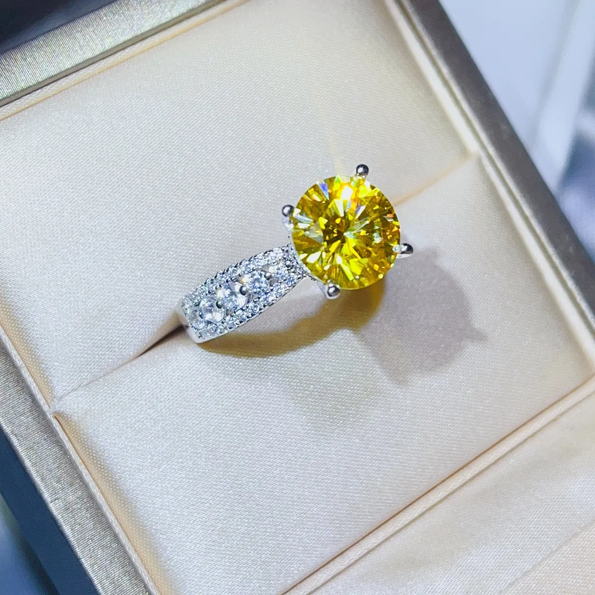 3 Carat Moissanite 925 Sterling Silver Ring