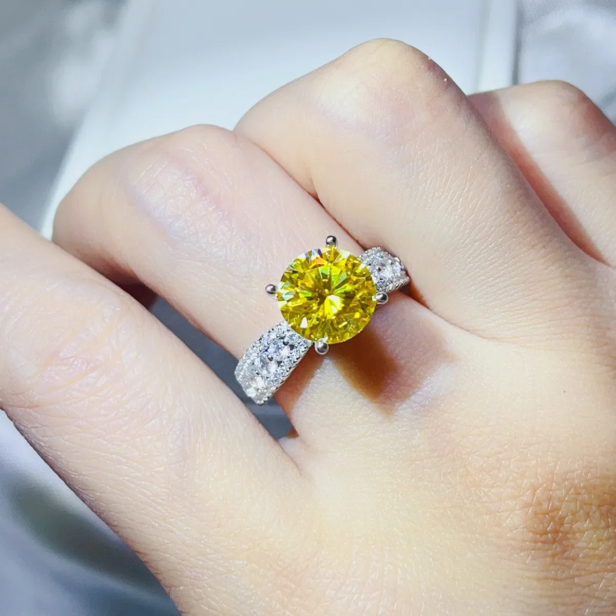 3 Carat Moissanite 925 Sterling Silver Ring - Image 5