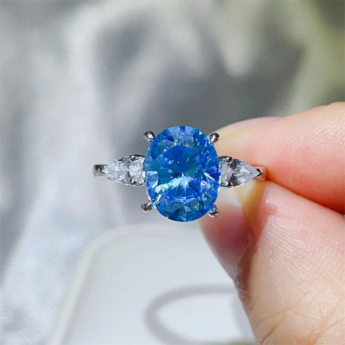 3 Carat Moissanite 925 Sterling Silver Ring - Image 2
