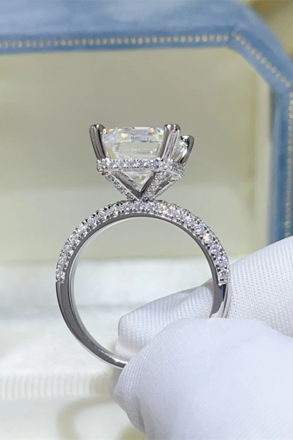 5 Carat Moissanite 925 Sterling Silver Ring - Image 4