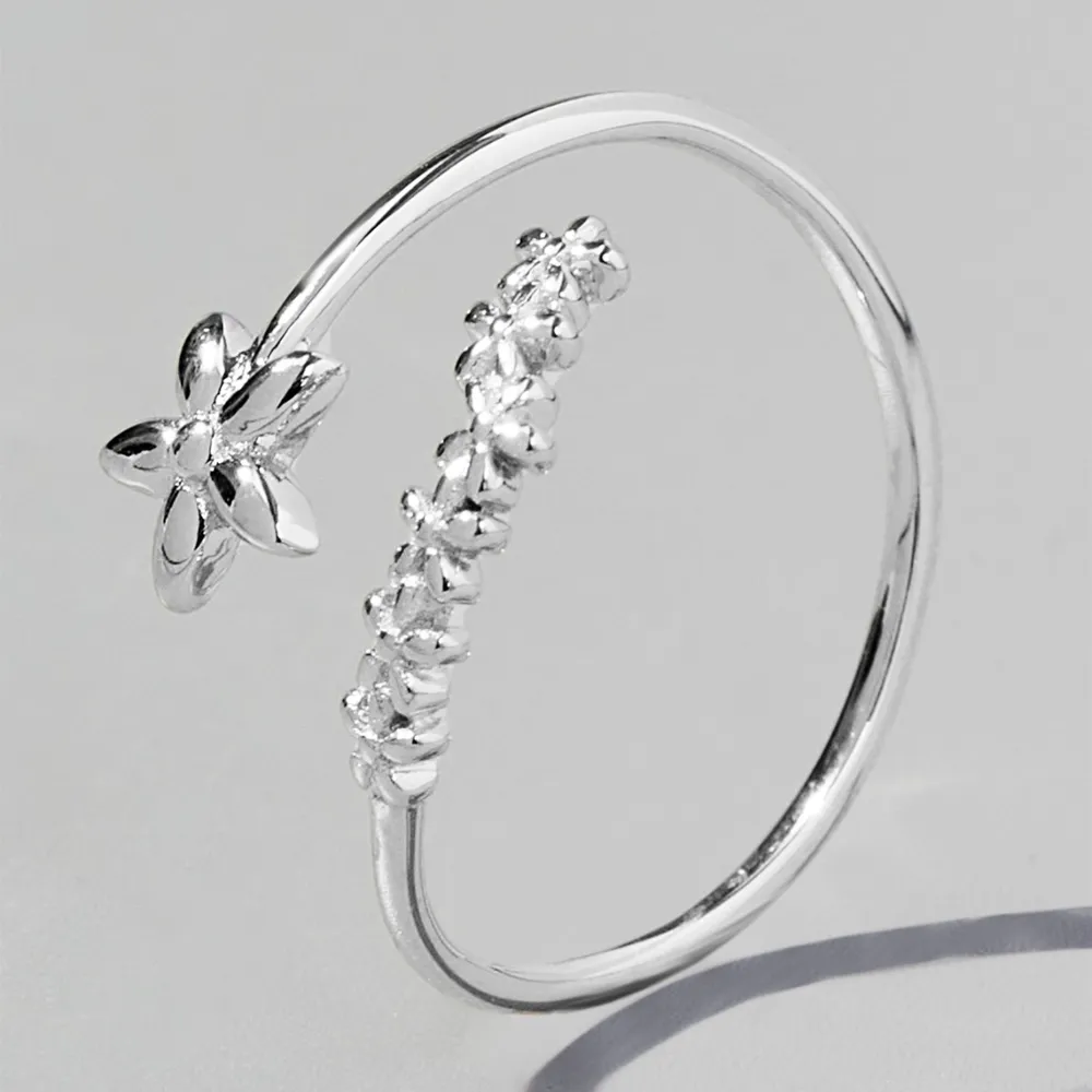 925 Sterling Silver Flower Ring - Image 3