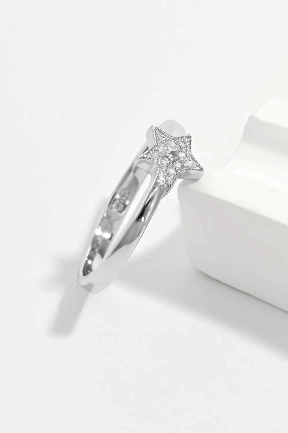 925 Sterling Silver Inland Zircon Star Ring - Image 3
