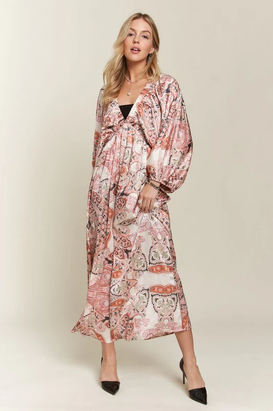 ADORA Printed V-Neck Batwing Sleeve Dress - Image 3