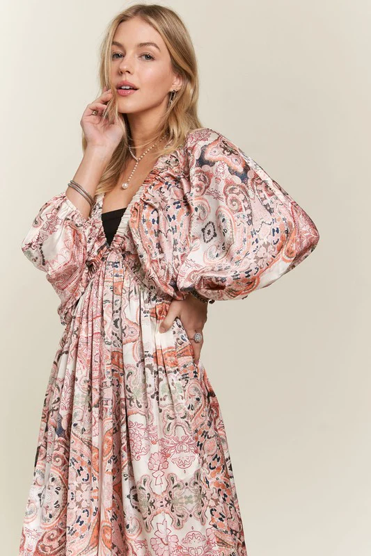 ADORA Printed V-Neck Batwing Sleeve Dress - Image 7