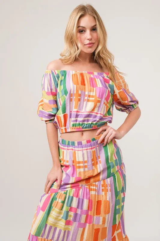 And The Why Puff Sleeve Elastic Edges Geo Printed Crop Top