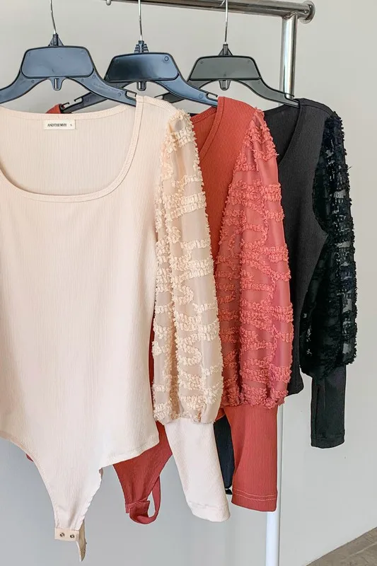 And The Why Textured Puff Sleeve Bodysuit - Image 6
