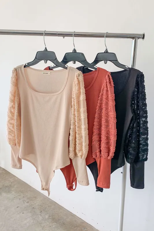 And The Why Textured Puff Sleeve Bodysuit - Image 5