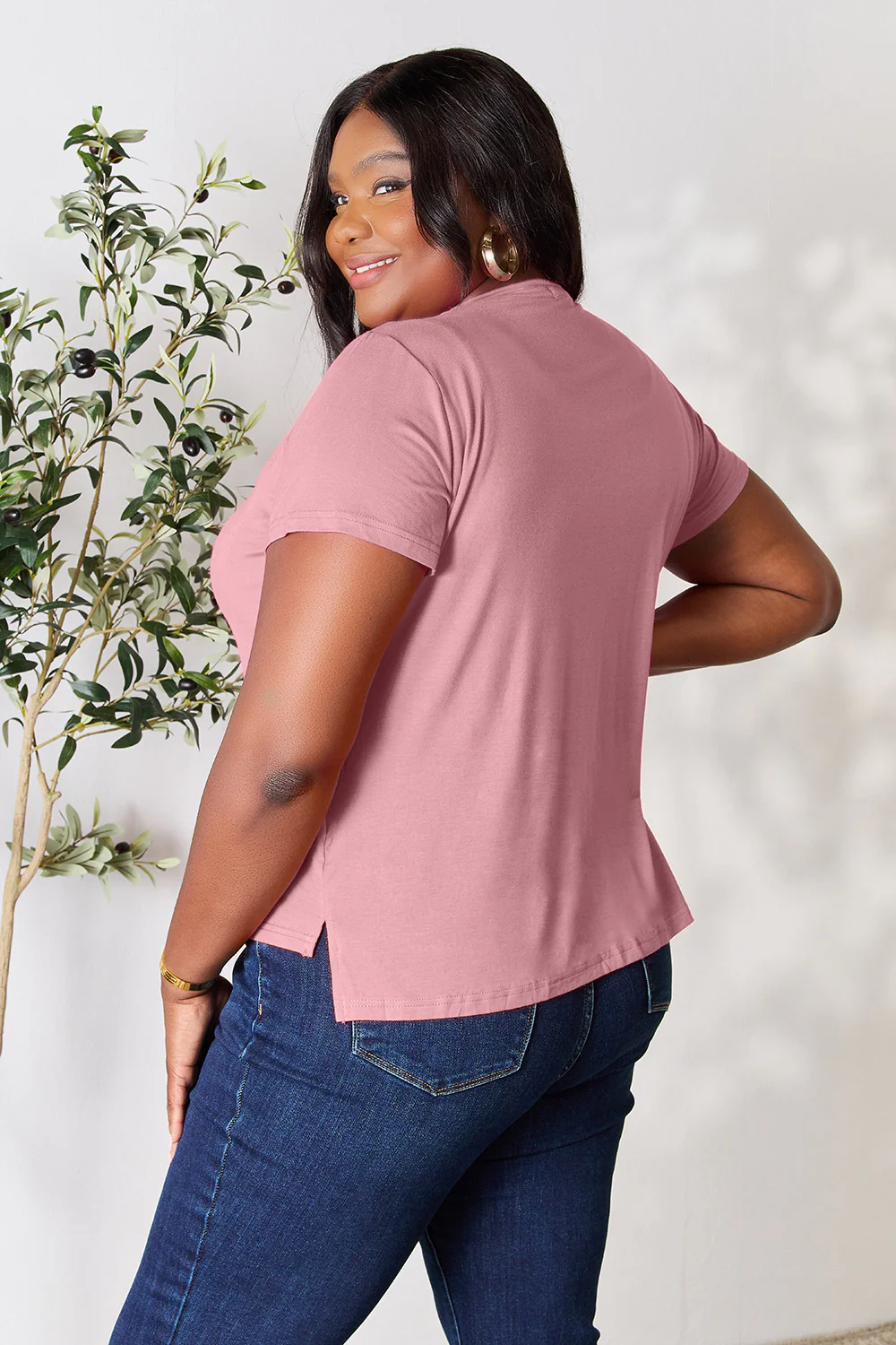 Basic Bae Full Size Round Neck Short Sleeve T-Shirt - Image 5