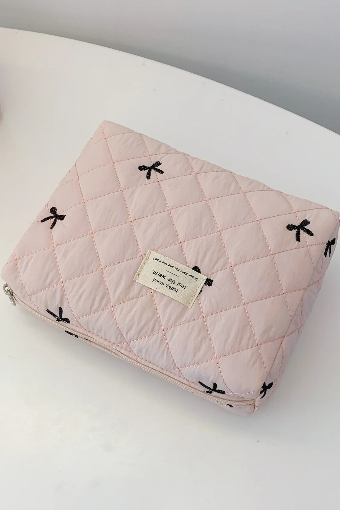 Bow Embroidered Quilted Storage Bag - Image 13