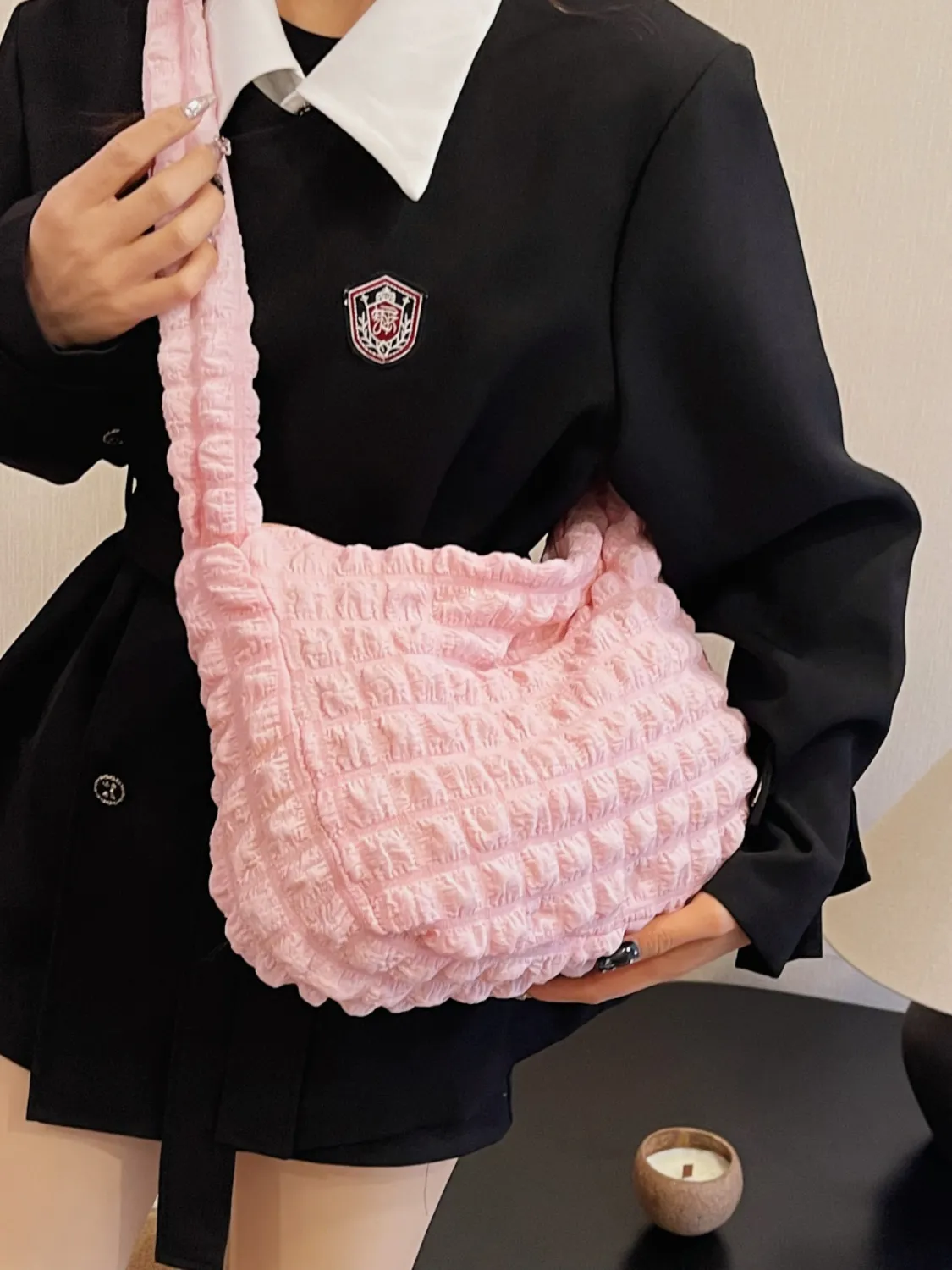 Cloud Puff Shoulder Bag - Image 8