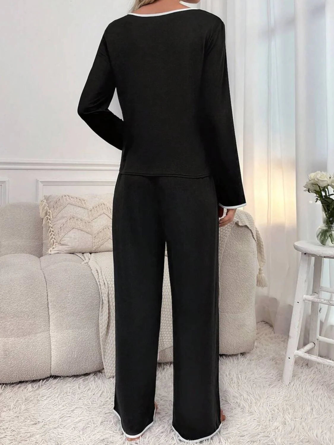 Contrast Trim Notched Long Sleeve Top and Pants Lounge Set - Image 3