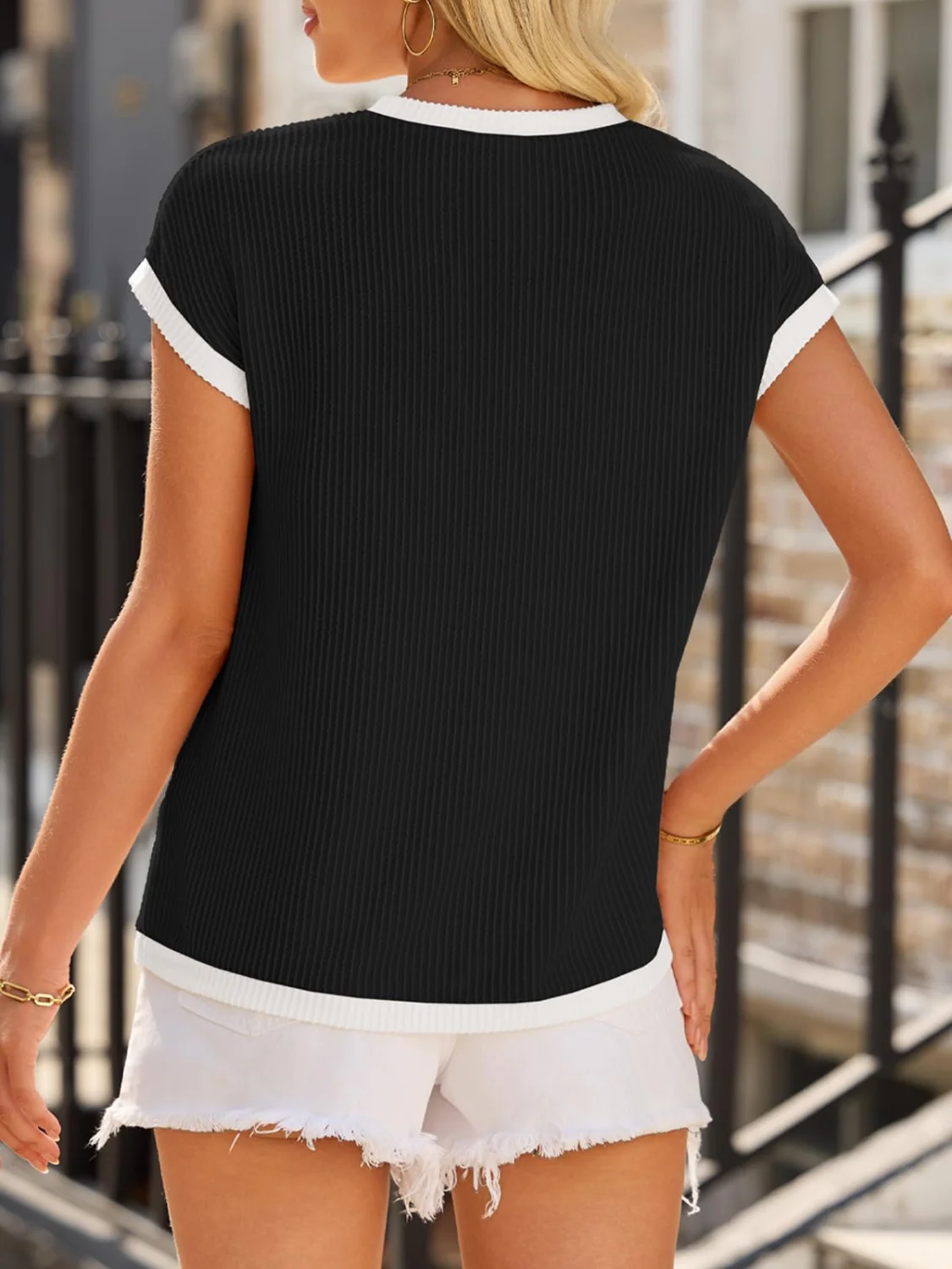 Contrast Trim Round Neck Short Sleeve T-Shirt - Image 33