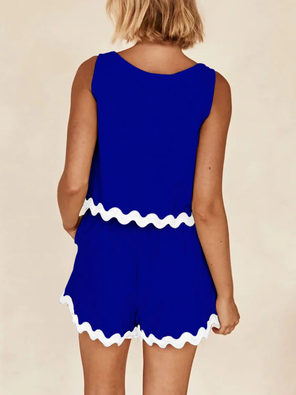 Contrast Trim Round Neck Tank and Shorts Set - Image 14
