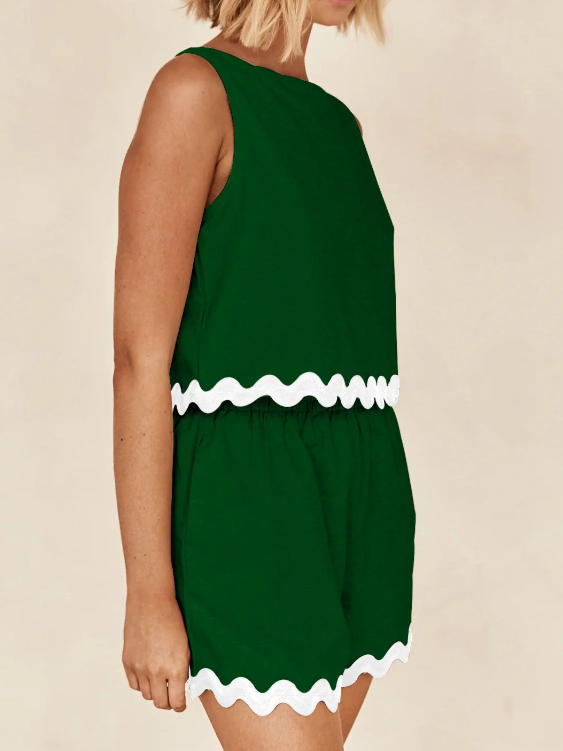 Contrast Trim Round Neck Tank and Shorts Set - Image 18