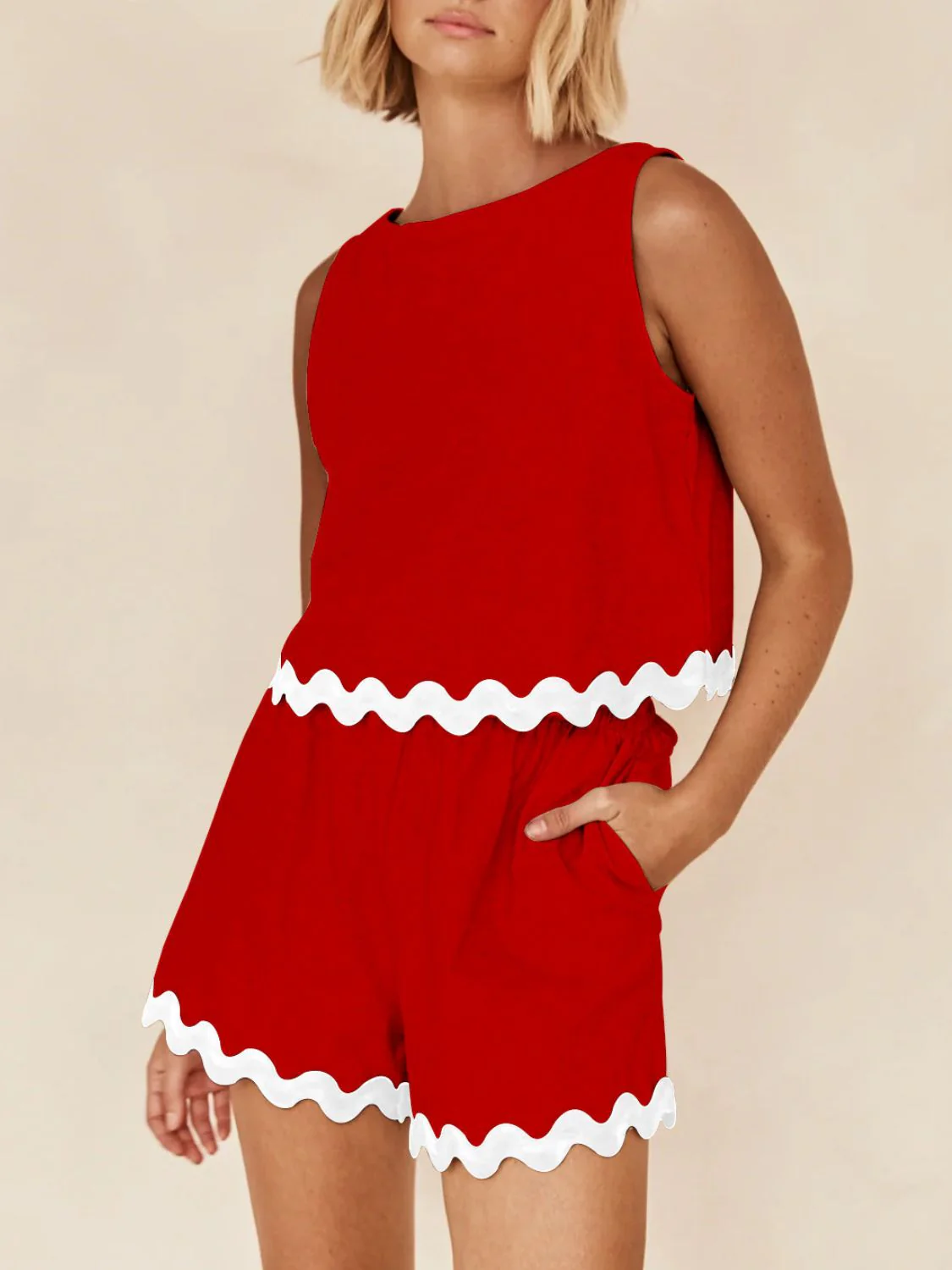 Contrast Trim Round Neck Tank and Shorts Set - Image 5