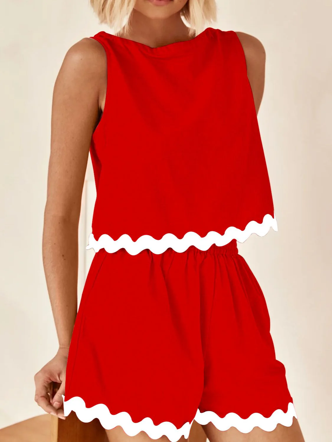 Contrast Trim Round Neck Tank and Shorts Set - Image 7