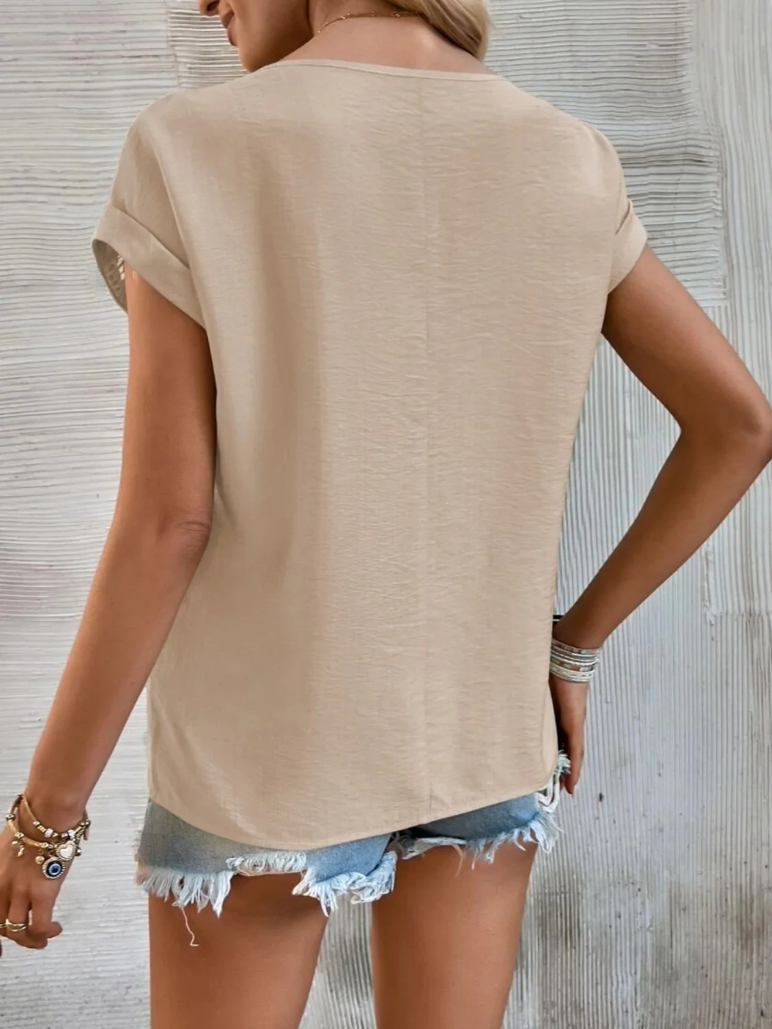 Cutout Round Neck Short Sleeve Top - Image 4