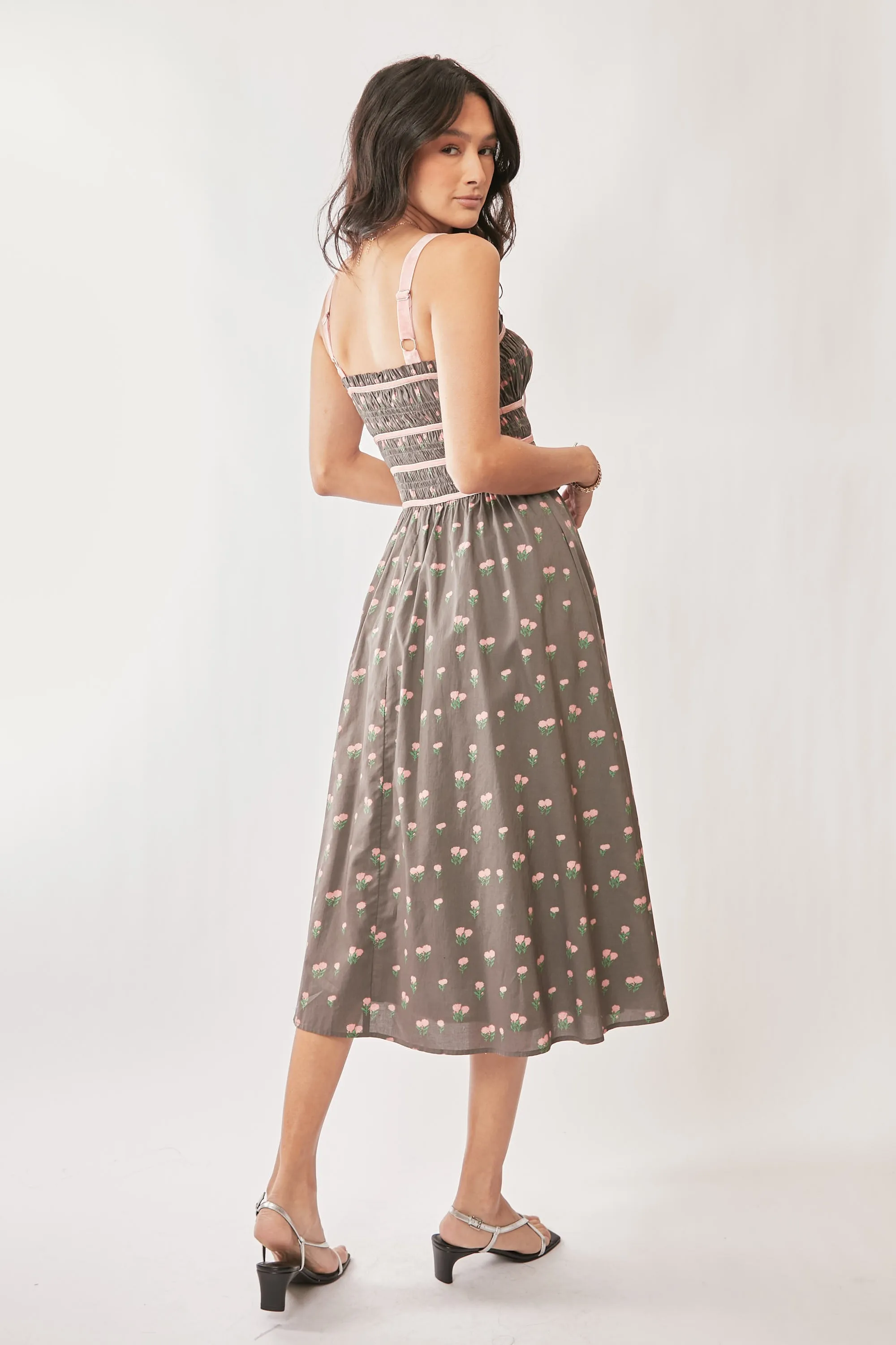 Davi & Dani Contrast Velvet Tape Smocking Bodice Midi Dress - Image 3