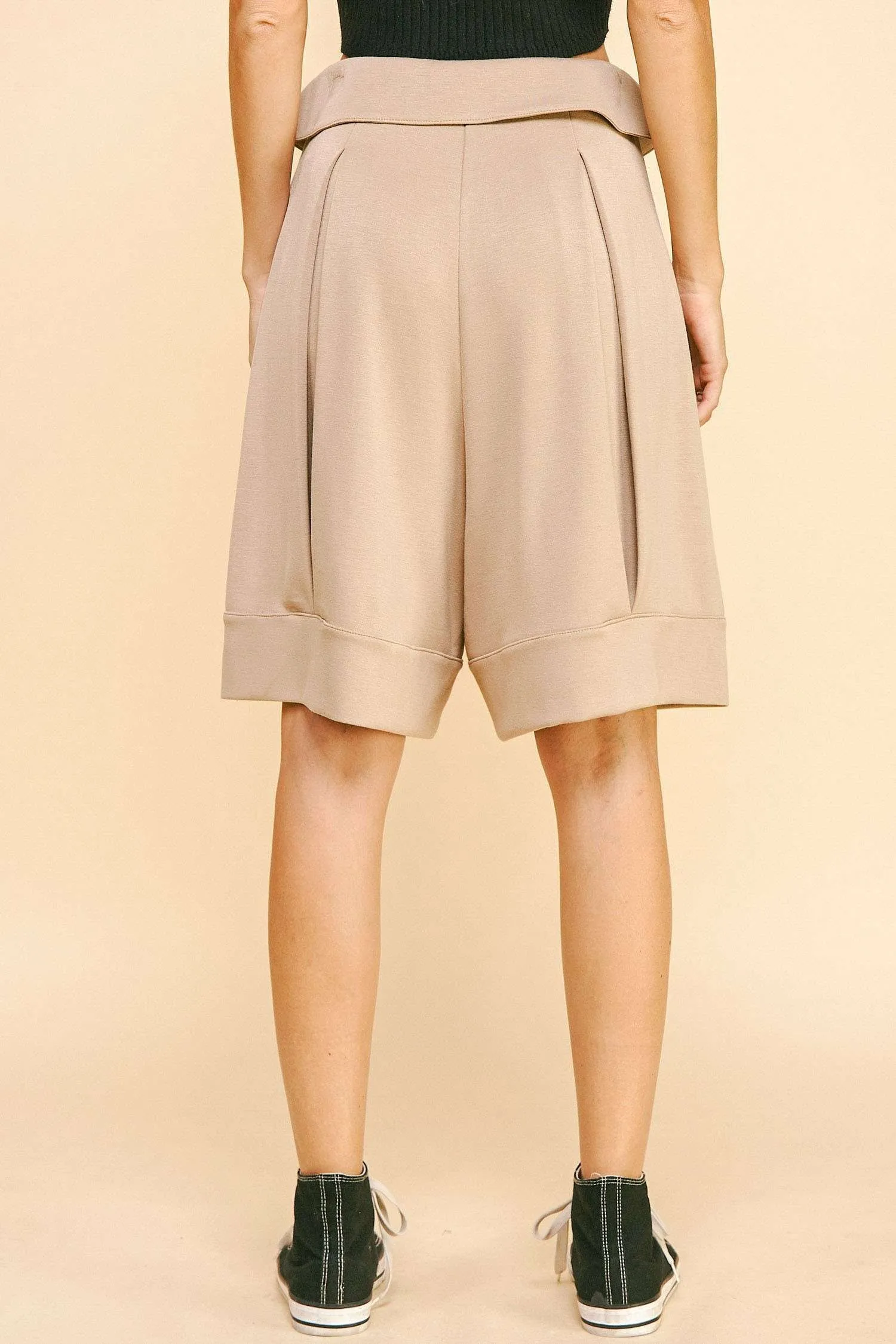 Davi & Dani Fold Over Waist Band Strap Detail Short - Image 6