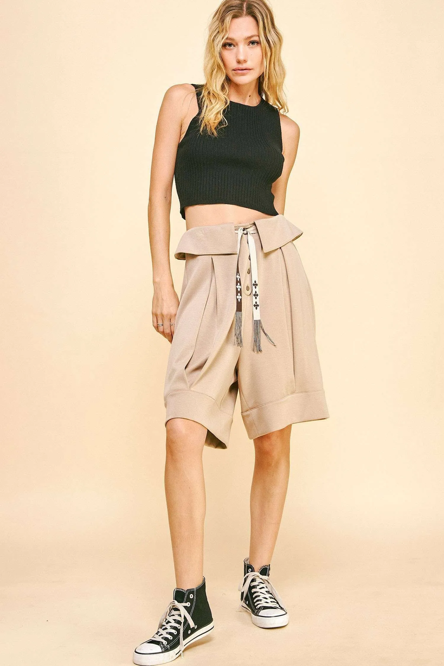 Davi & Dani Fold Over Waist Band Strap Detail Short - Image 8