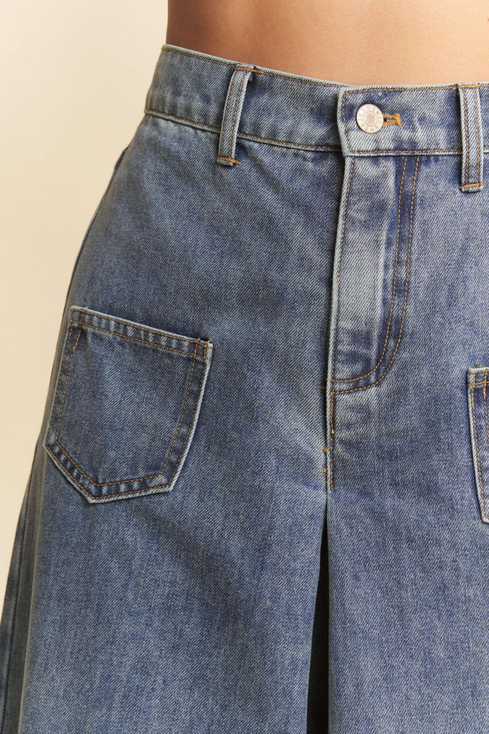 Davi & Dani Patch Pocket Wide Leg Culotte Jeans - Image 9