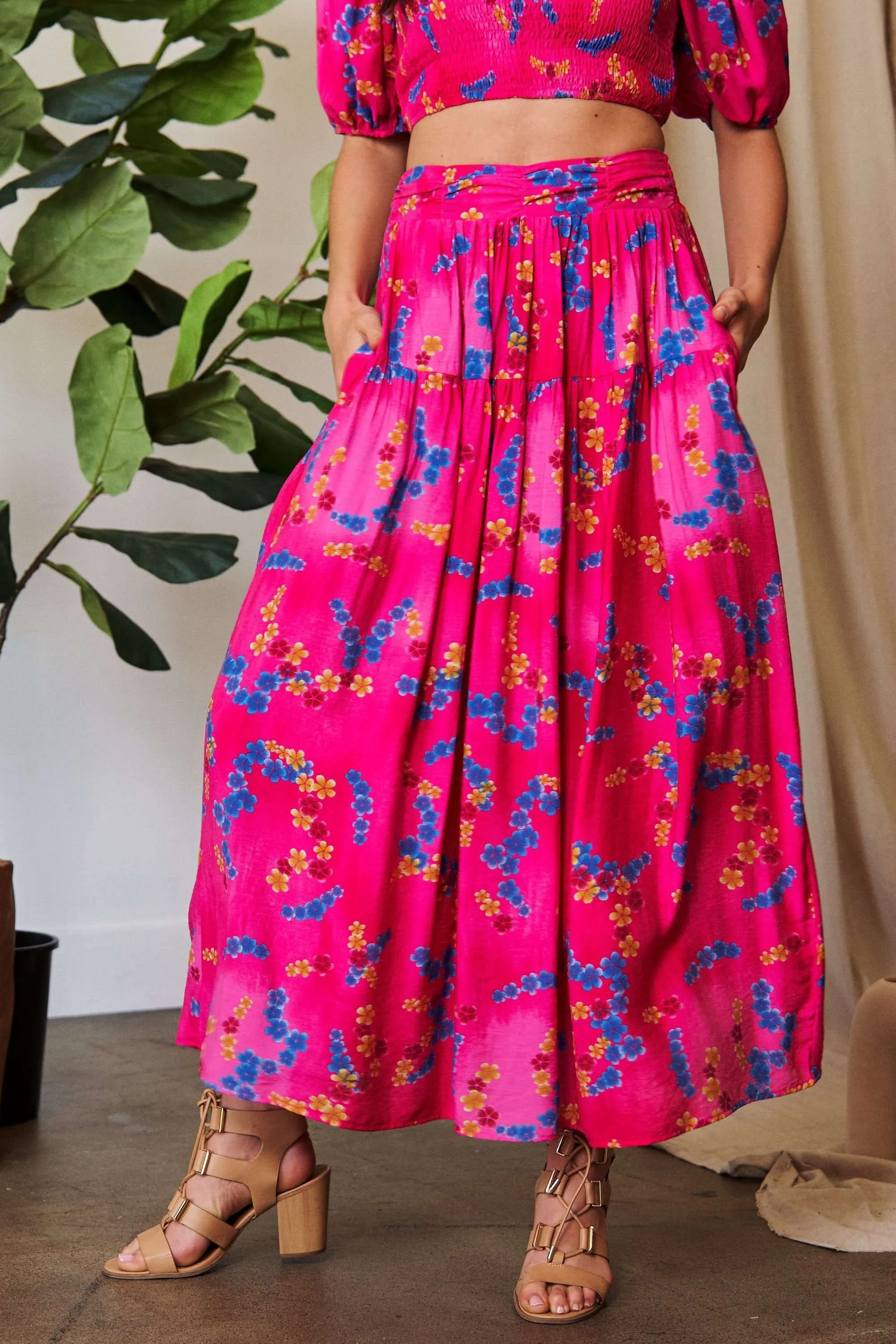 Davi & Dani Printed Smocking Waistband Ruffled Maxi Skirt - Image 2