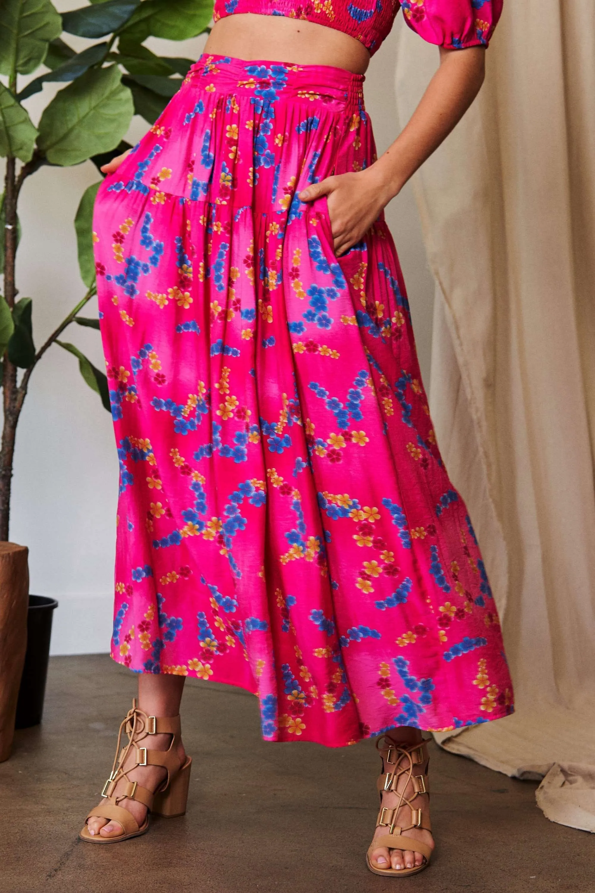 Davi & Dani Printed Smocking Waistband Ruffled Maxi Skirt - Image 3