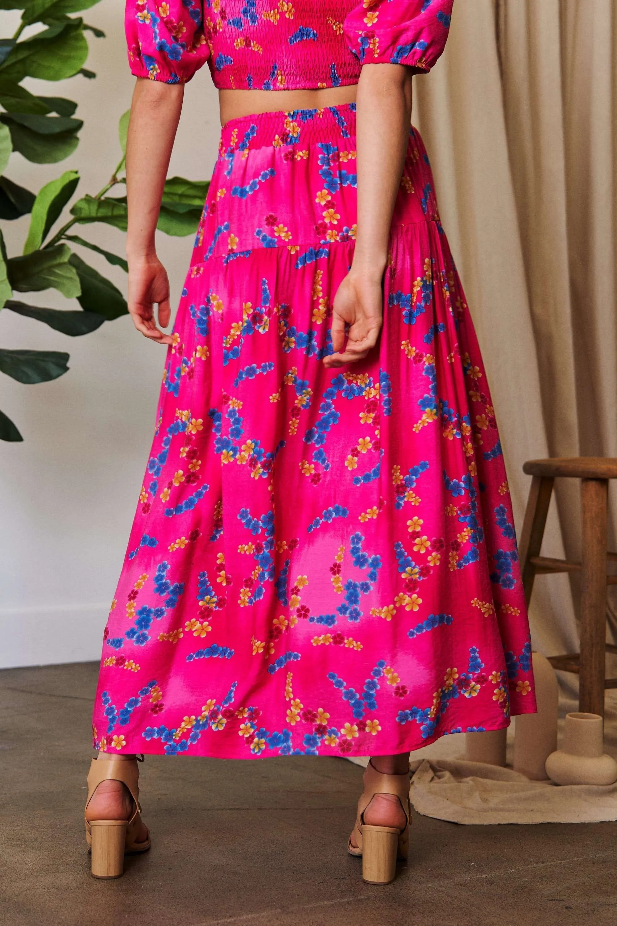 Davi & Dani Printed Smocking Waistband Ruffled Maxi Skirt - Image 6