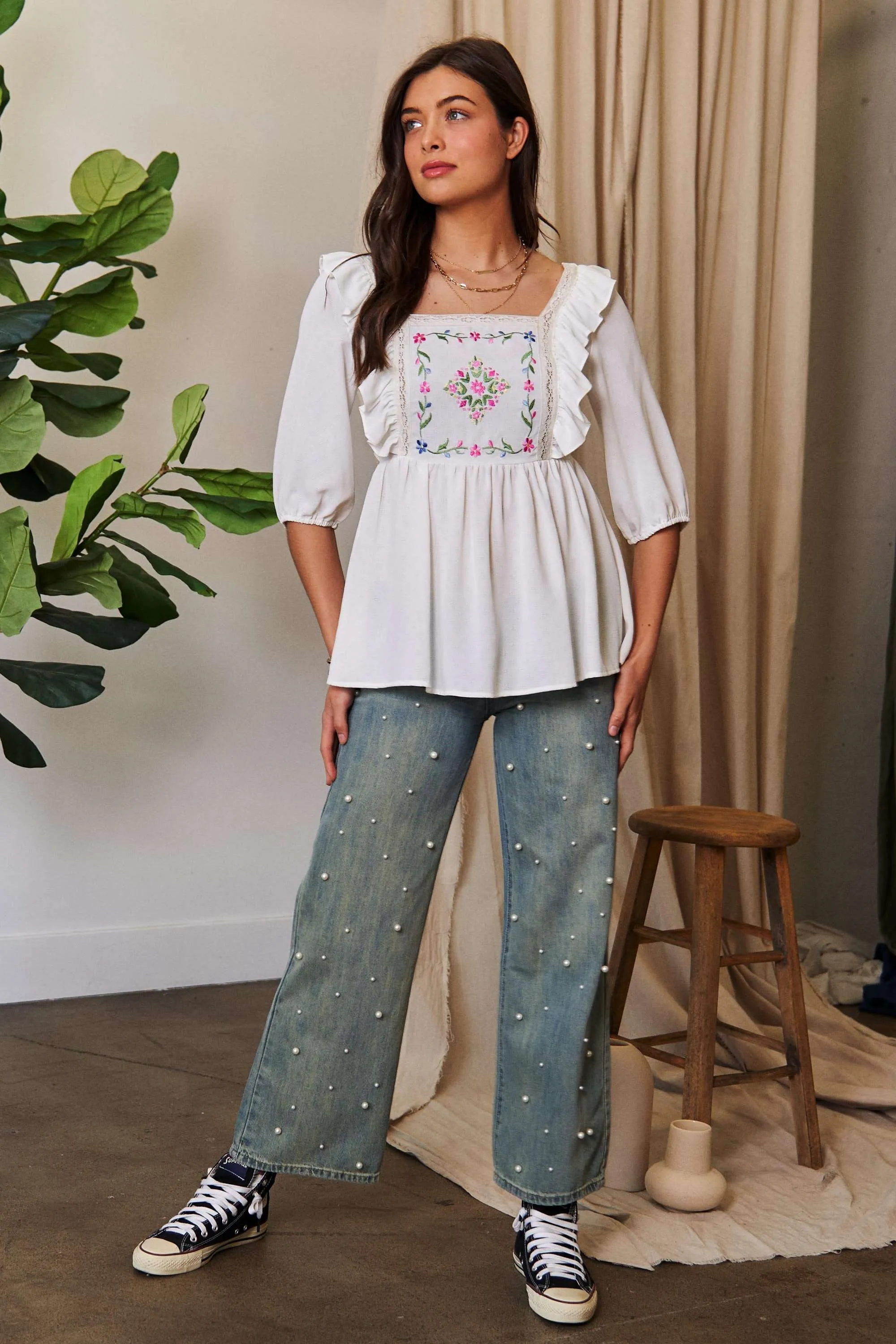 Davi & Dani Texture Tie Back Floral Embroidery Frill Blouse - Image 11