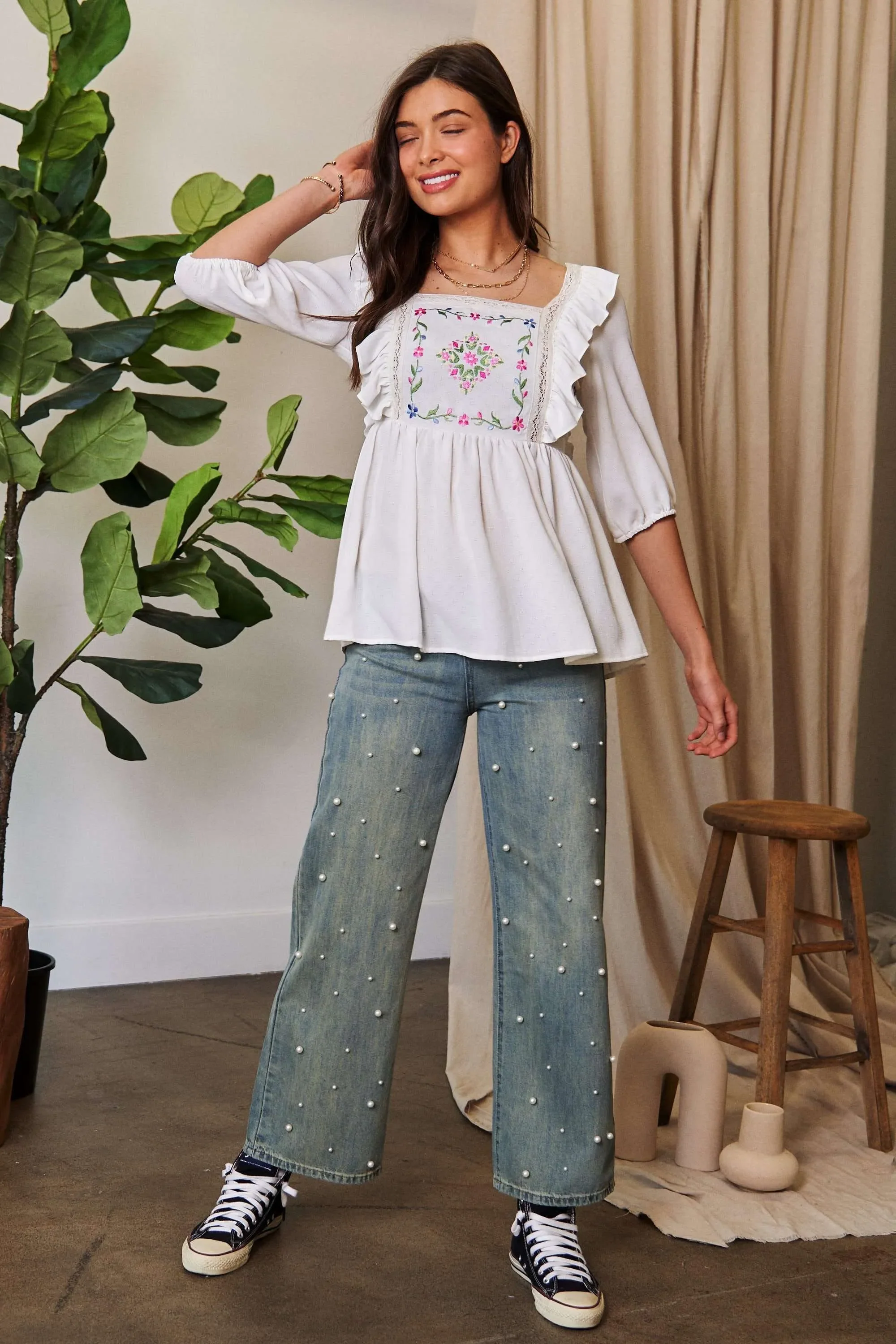 Davi & Dani Texture Tie Back Floral Embroidery Frill Blouse - Image 9