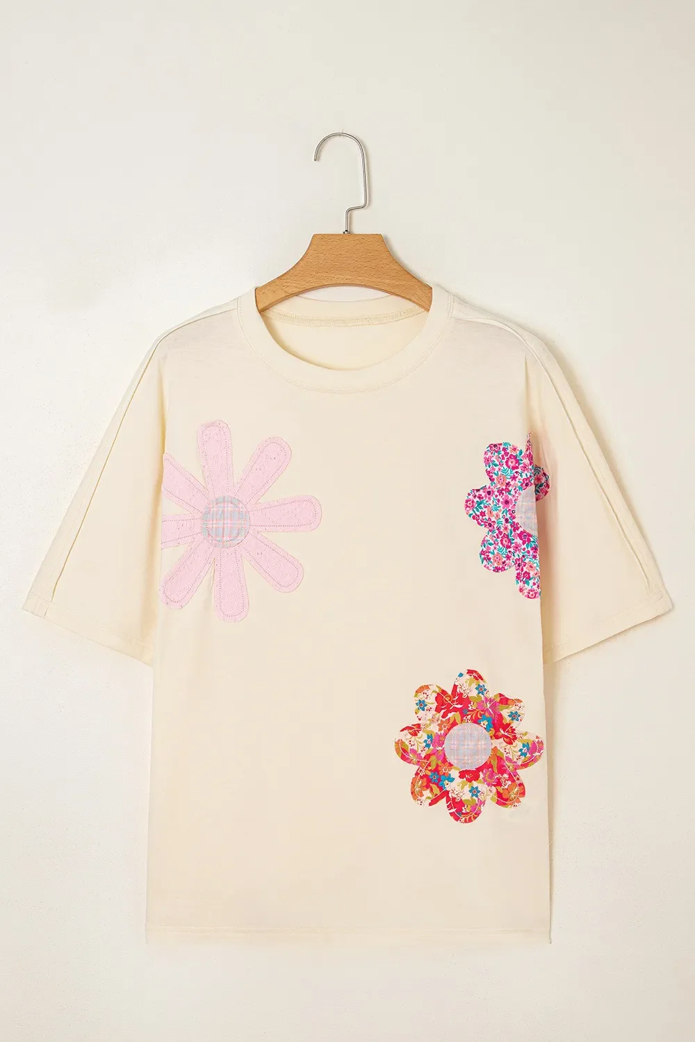 Flower Patched Exposed Stitching Trim Crew Neck Loose Tee - Image 3