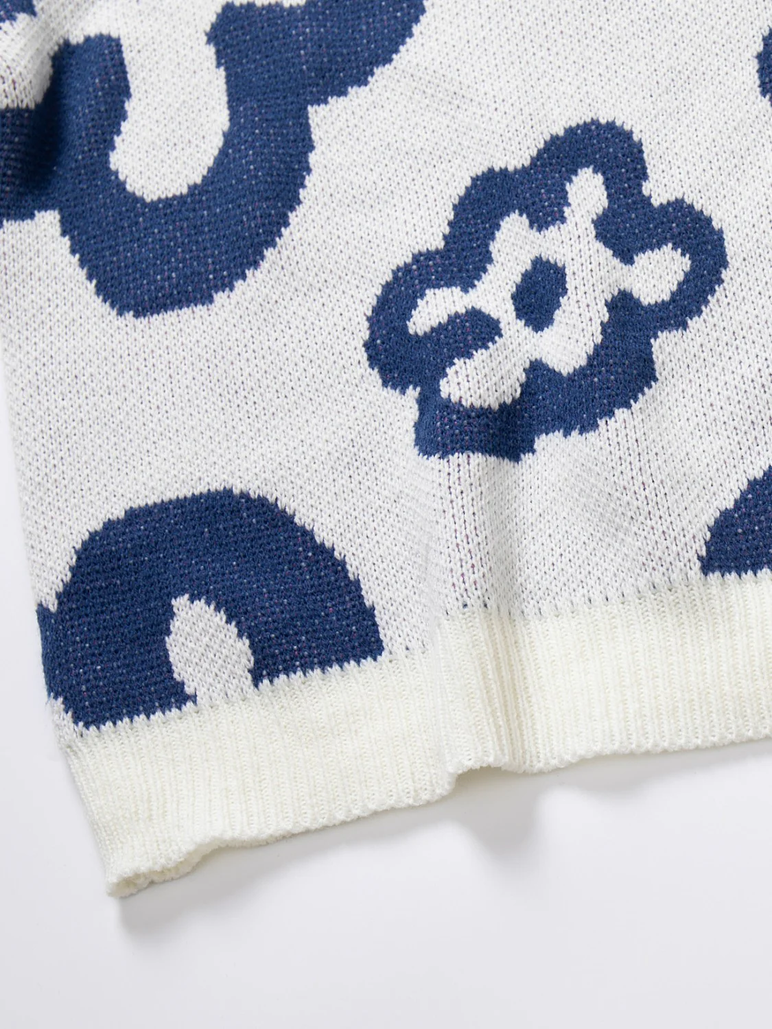 Flower Pattern Round Neck Long Sleeve Sweater - Image 9
