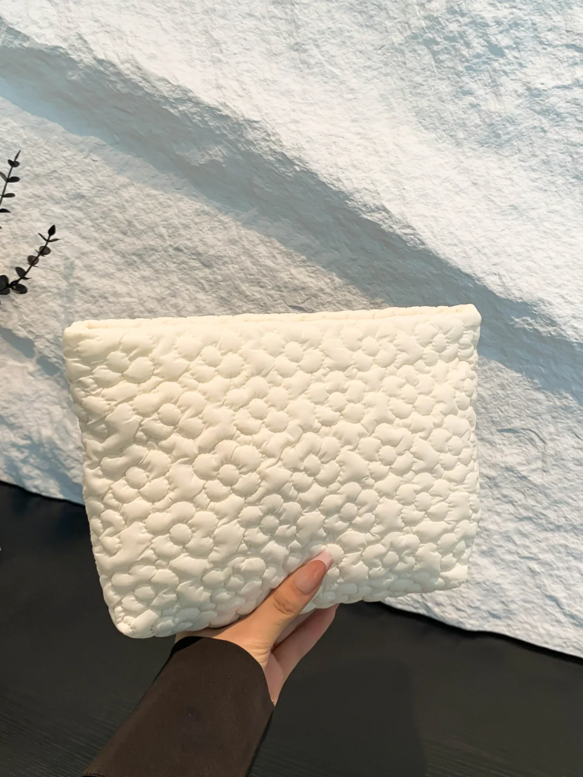 Flower Texture Polyester Clutch - Image 11
