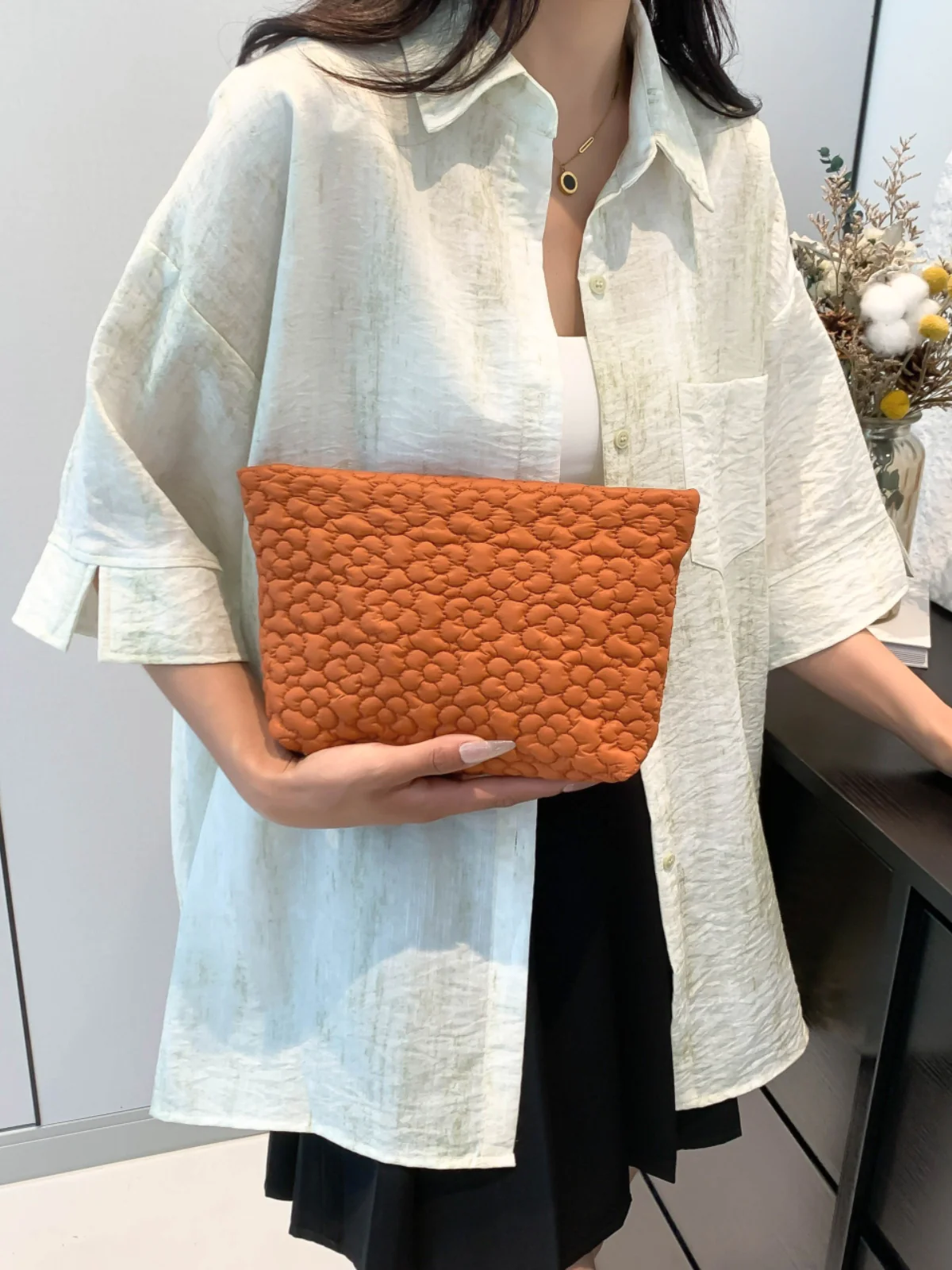 Flower Texture Polyester Clutch - Image 23