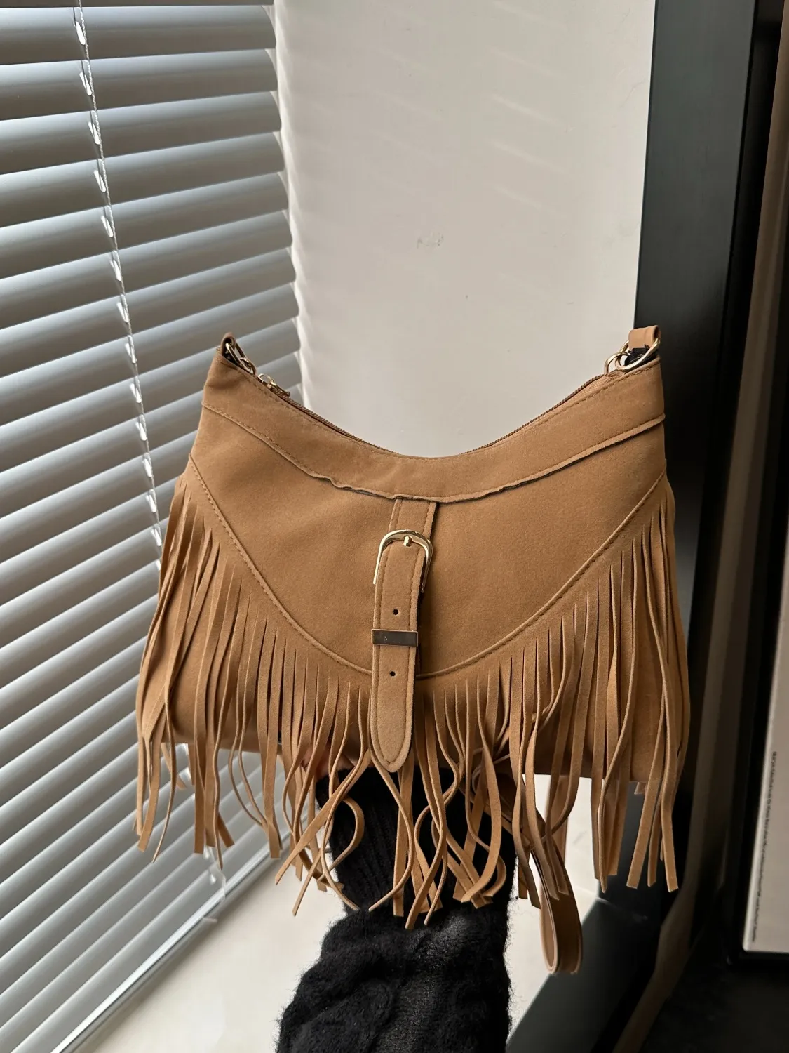 Fringe Solid Color Shoulder Bag - Image 5