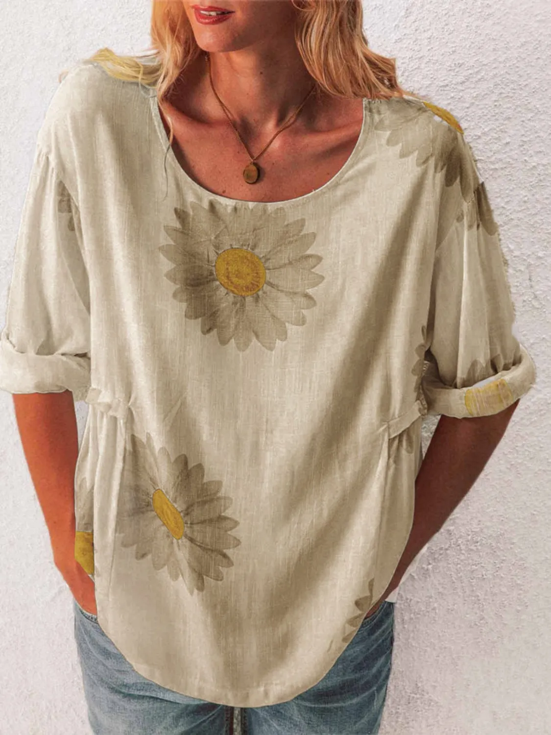 Full Size Flower Round Neck Half Sleeve T-Shirt Plus Size - Image 17
