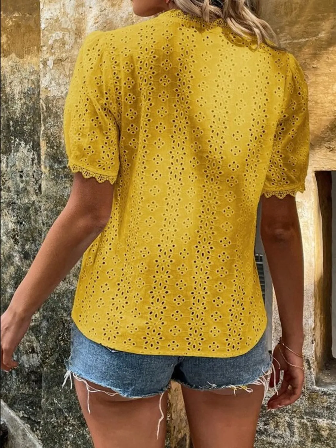 Full Size Lace Detail Eyelet V-Neck Short Sleeve Blouse Plus Size - Image 20
