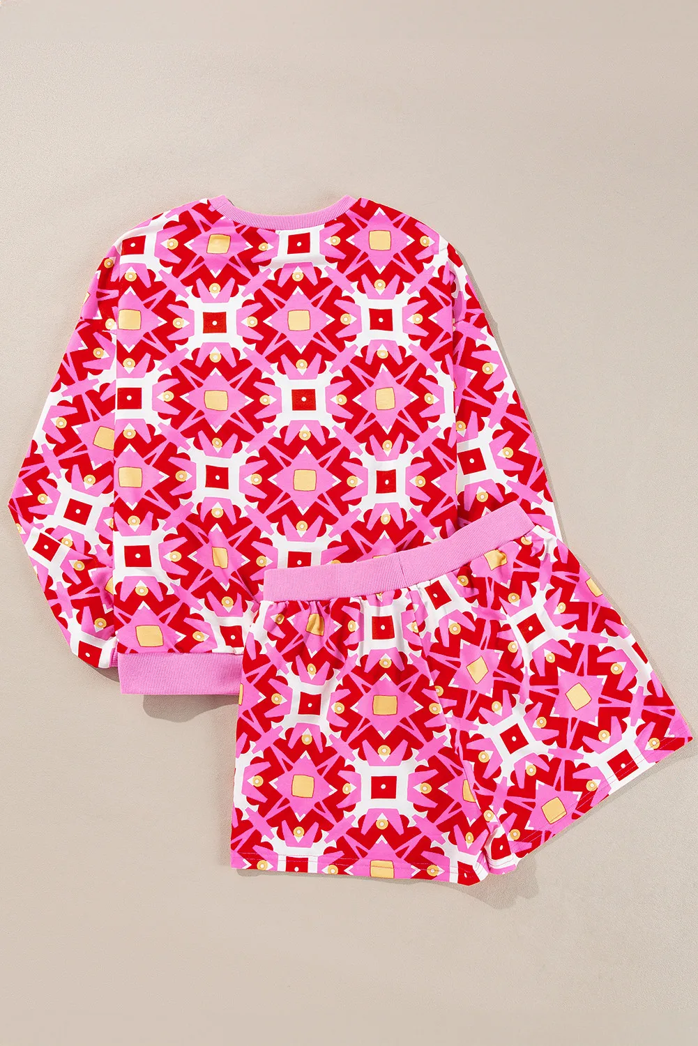 Geometric Round Neck Top and Shorts Set - Image 3