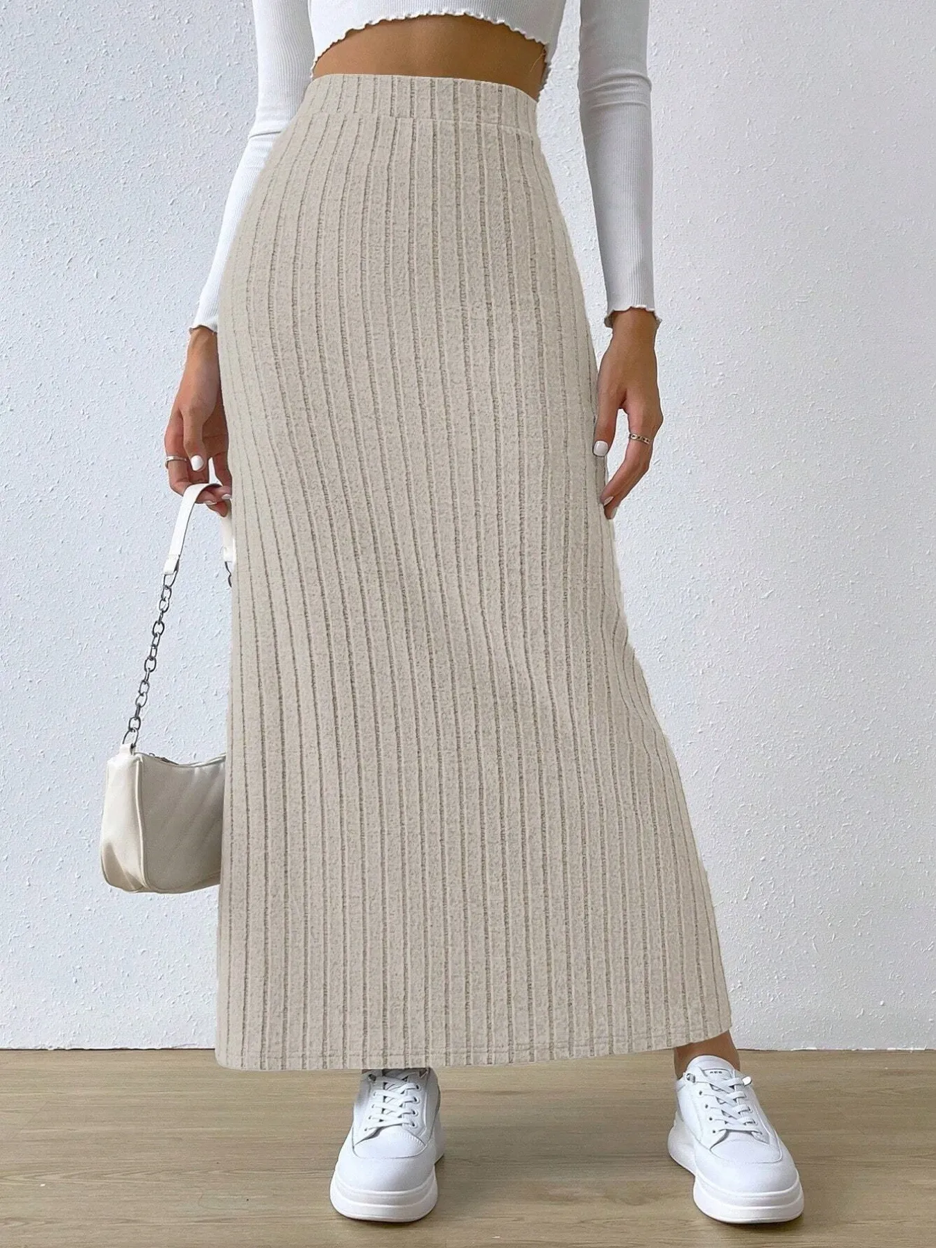 High Waist Ribbed Knit Maxi Skirt - Image 4