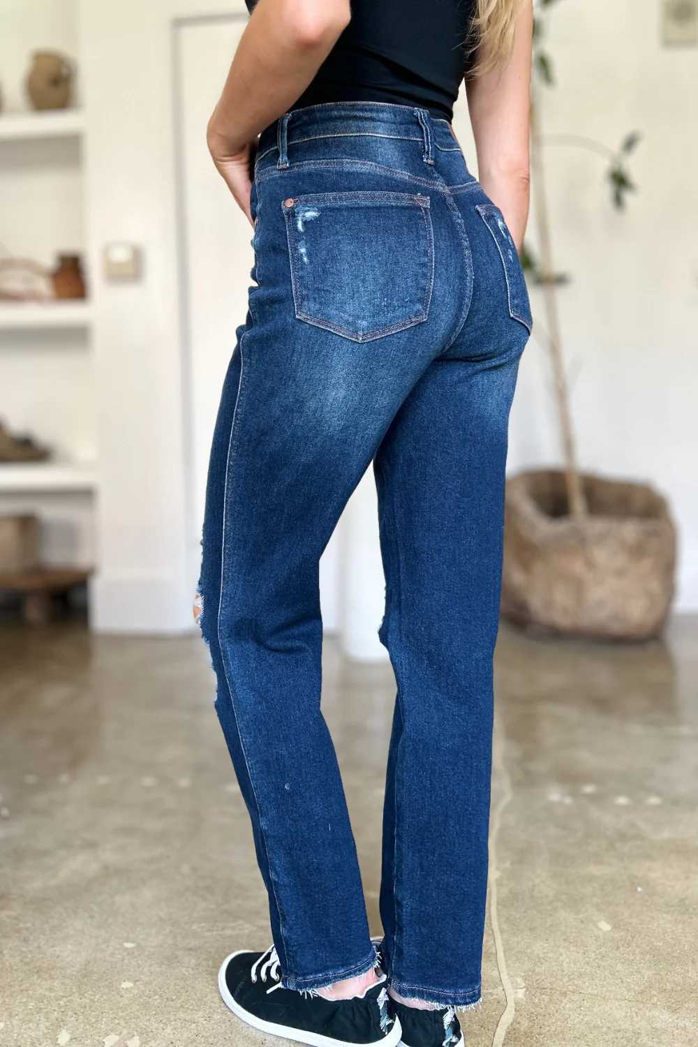 Judy Blue Full Size High Waist Rigid Magic Heavy Destroy Straight Jeans - Image 11