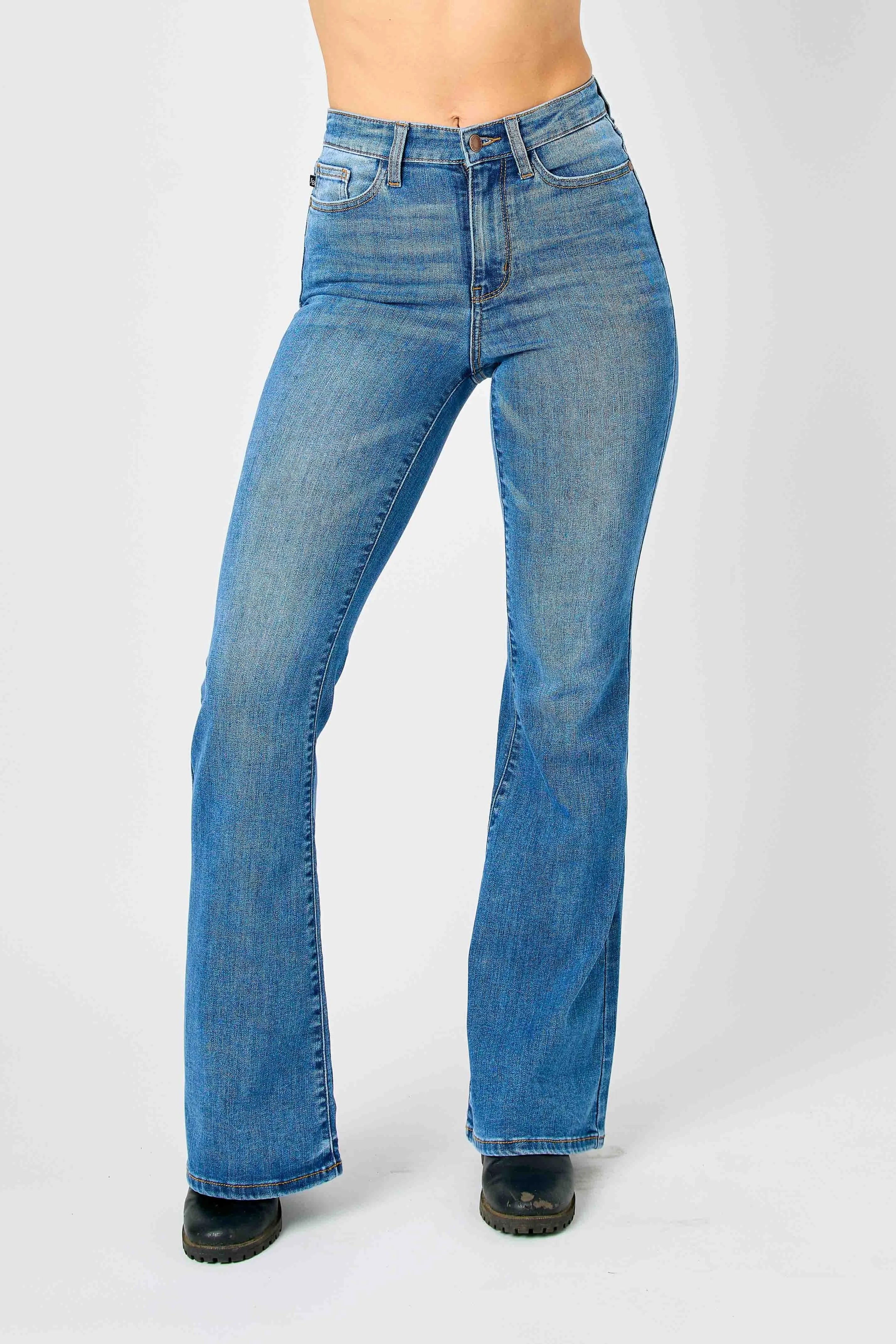 Judy Blue Full Size Hw Classic Flare Jeans Plus Size - Image 2