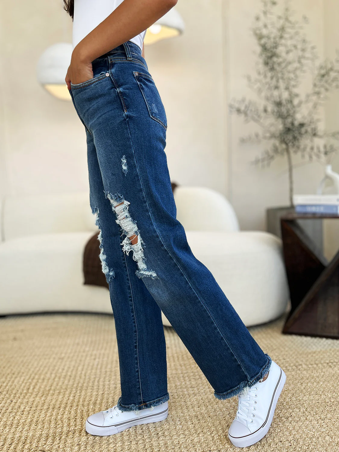Judy Blue Full Size Mid Rise Distressed Raw Hem Jeans - Image 10