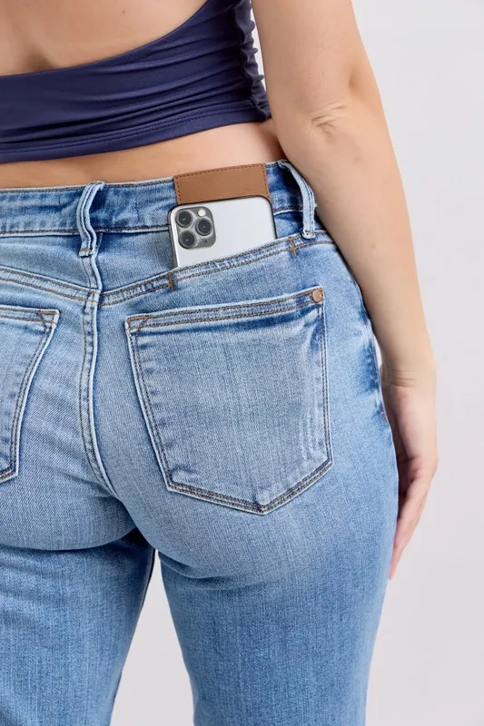 Judy Blue Full Size Mid Rise Vintage Wash Slim Jeans with Cell Phone Pocket Plus Size - Image 9