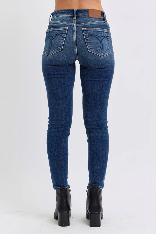 Judy Blue Full Size Mid-Rise Waist Skinny Jeans with Pockets - Image 2
